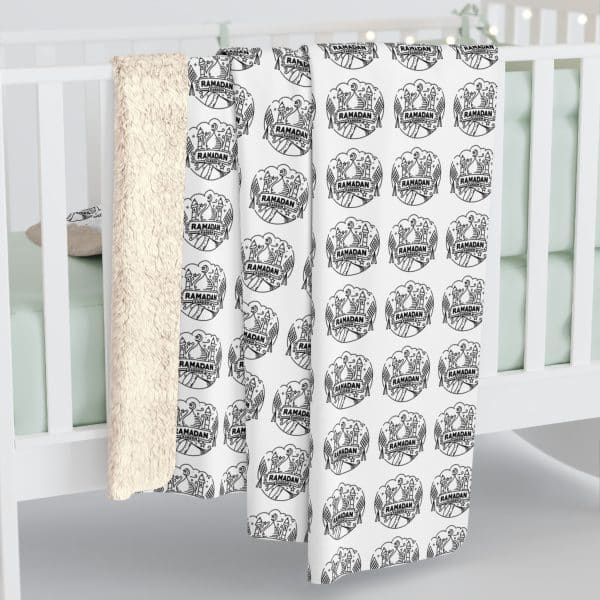 Ramadan Kareem Sherpa Fleece Blanket - Image 4